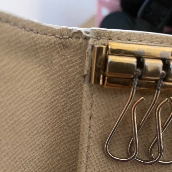 ‼️SOLD on Ⓜ️‼️Flash Sale 🎉Authentic Louis Vuitton Damier Azur Ring Keyholder - Picture 13 of 15